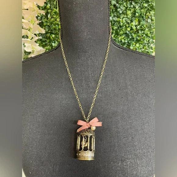 Gold Birdcage Necklace - Picture 1 of 2